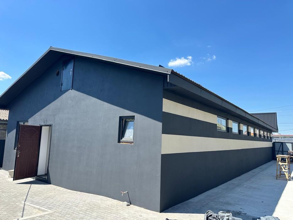 Виробниче приміщення. Центр. Офіс