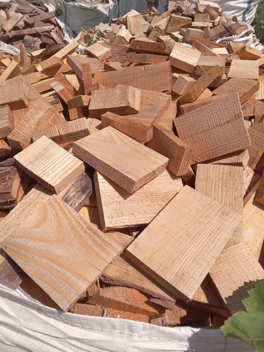 Дрова обрізки соснової дошки