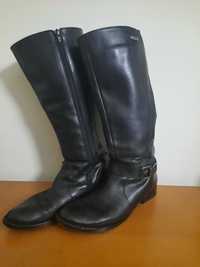 Botas tamanho 38