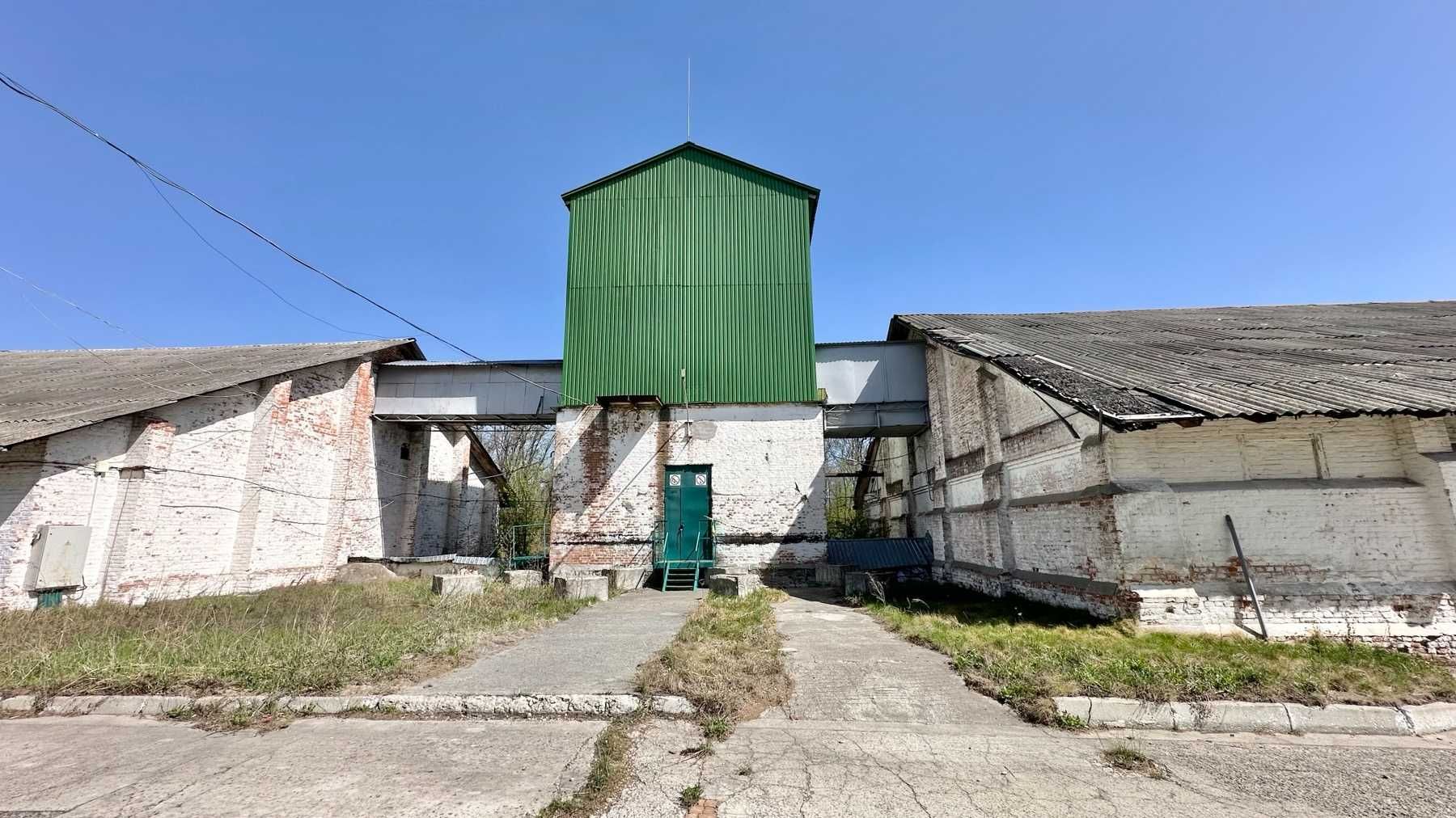 Без% Фото реал н/ф 20787,90м2 (з-д пелет) Житомир.обл Малин 5,6434Га