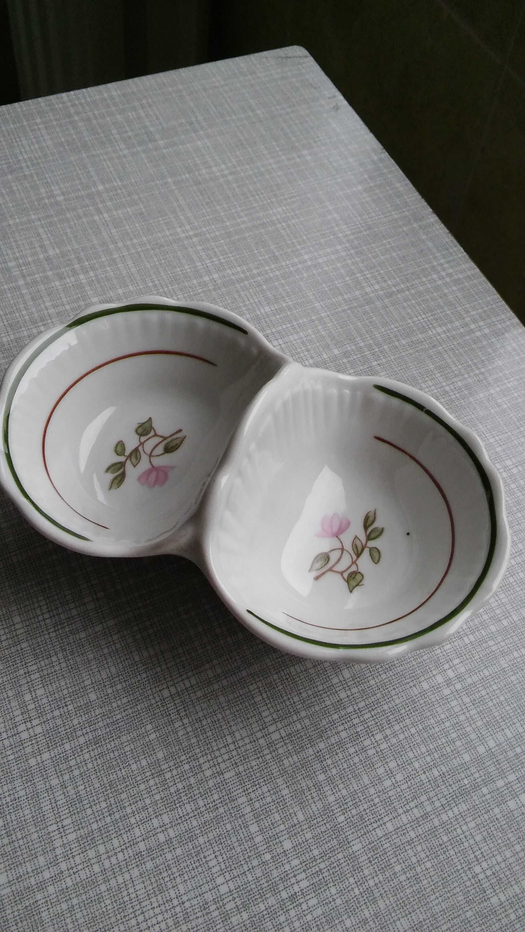 Solniczka Pieprzniczka Porcelana Włocławek !!! TANIO Okazja !!!