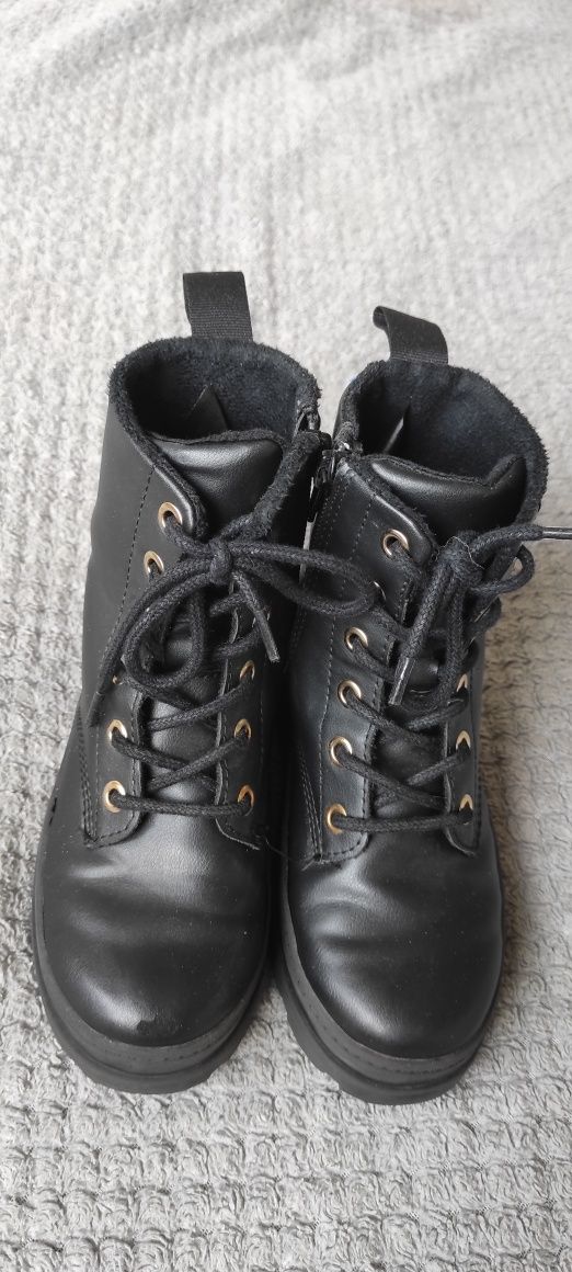 Buty czarne h&m wiosna jesień dziewczęce sznurowane z suwakiem trzewik