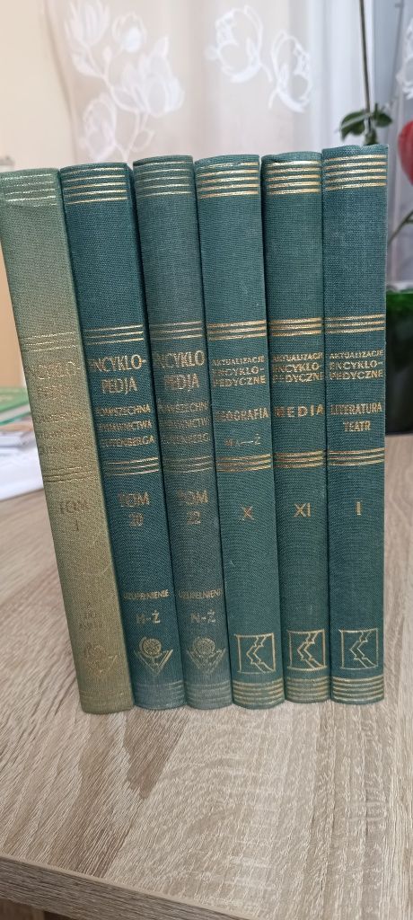 Encyklopedia powszechna  Gutenberga tomy  1-22
