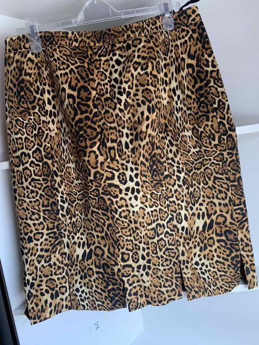 Жіночі спідниці- L