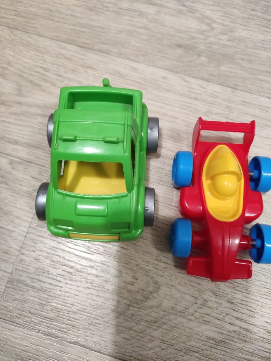 Іграшки машинки дитячі