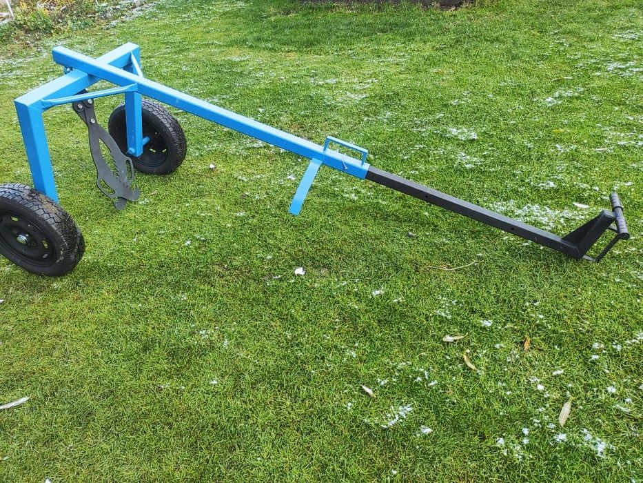 Wózek transportowy do transportu drewna kłód kłody drzewa lasu