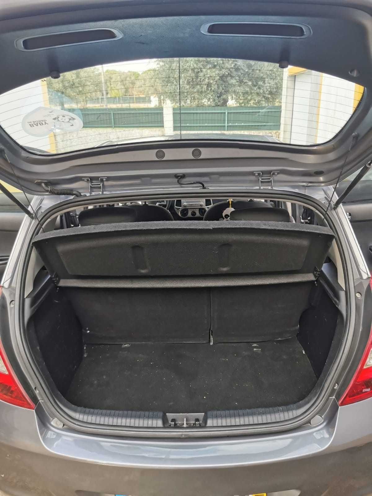 Hyundai i20 - Económico