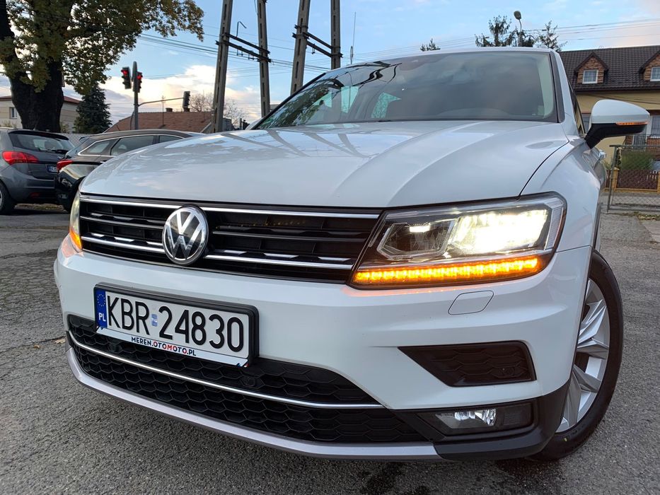 Volkswagen Tiguan Gwarancja__Bezwypadkowy __Stan jak nowy__