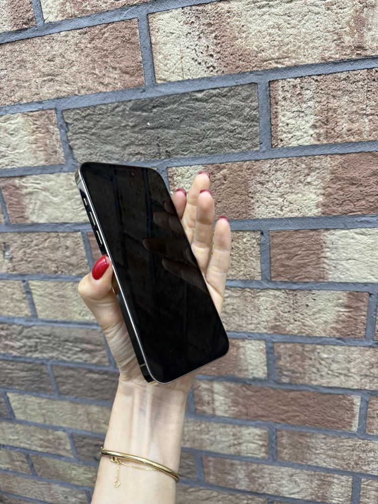 Used iPhone 14 pro max 128Gb. (Gold)
