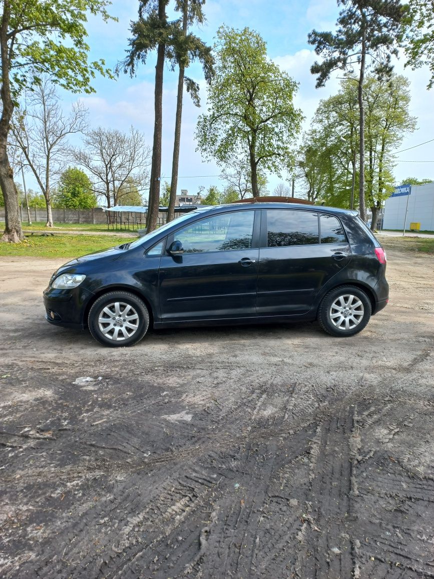 Sprzedam Golfa Plus 1.9tdi automat