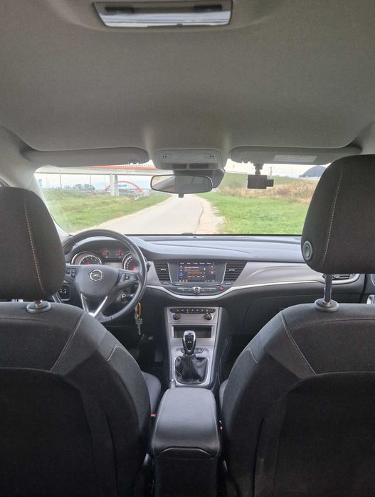 Opel Astra 1.2 Turbo Sports Tourer