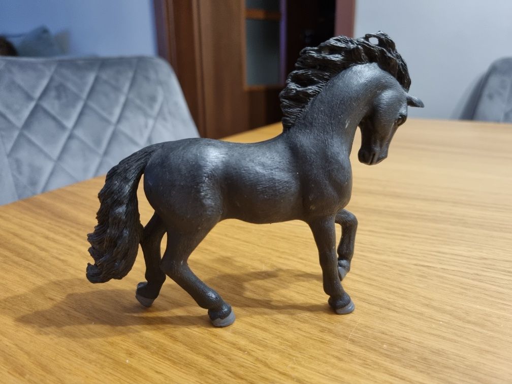 Konik schleich figurka ogier