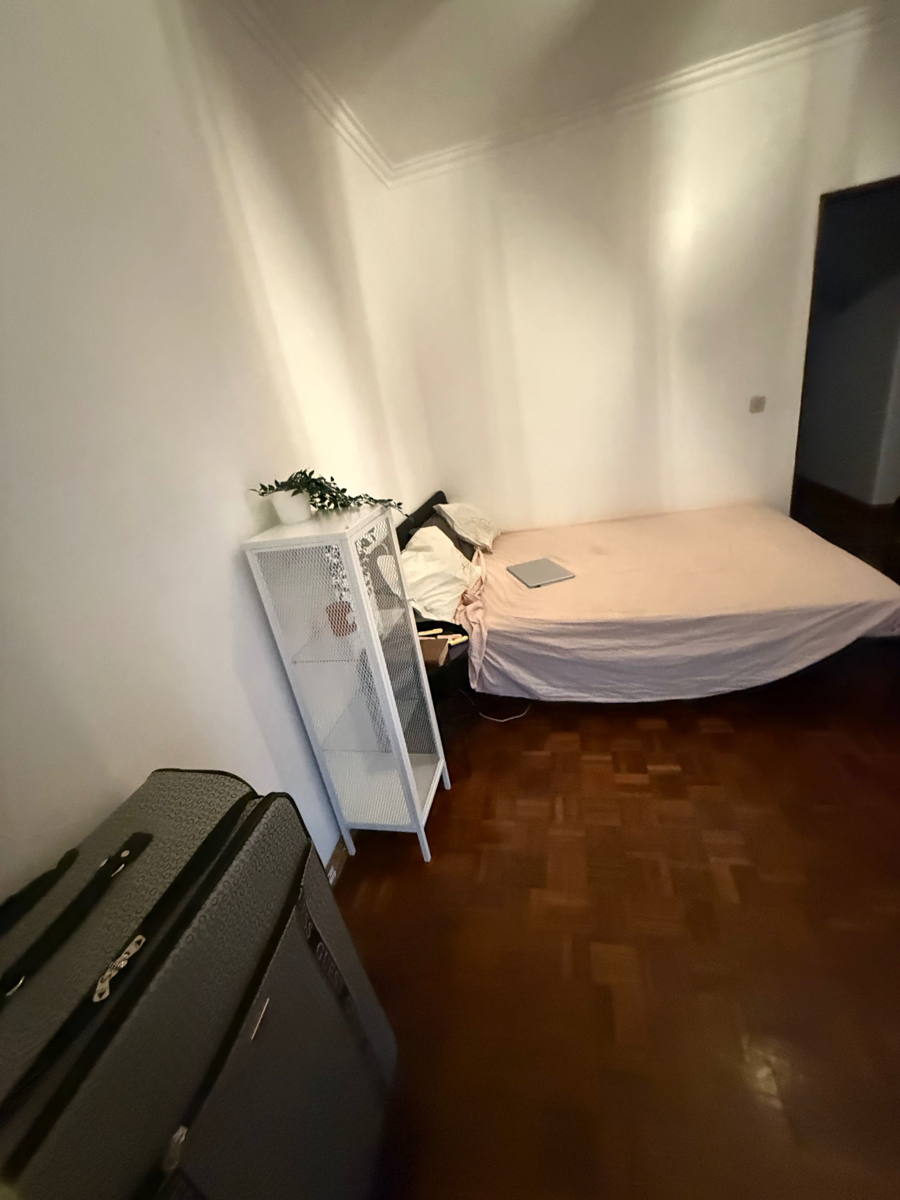 Quarto casal para alugar em Cacem