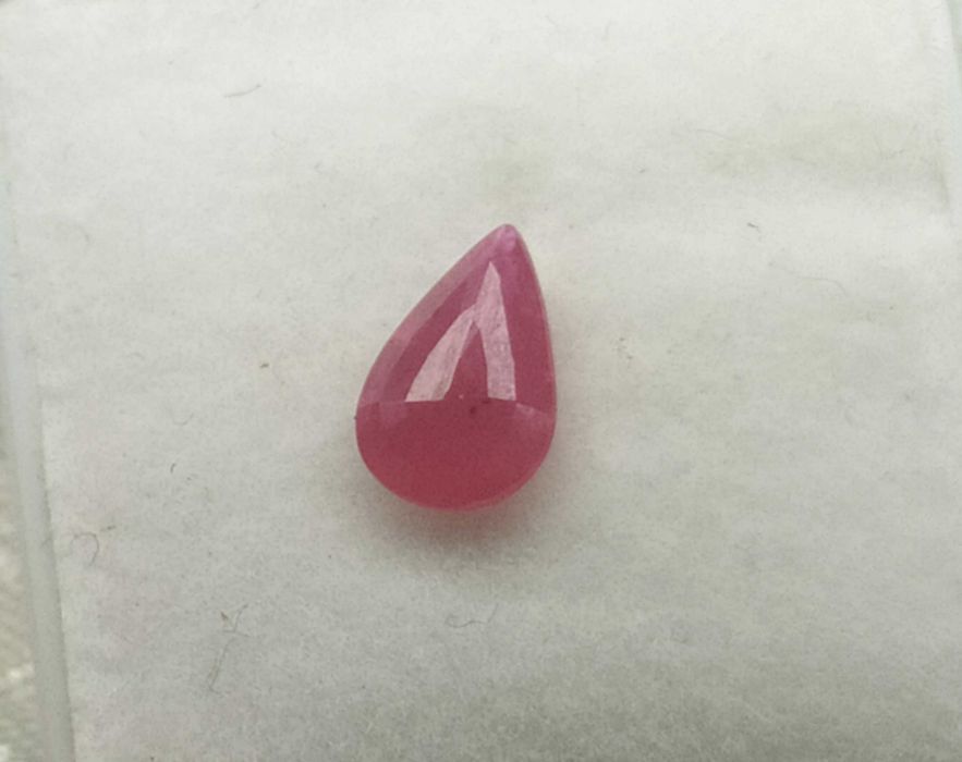 Pedra Preciosa: Rubi Natural 0.94ct