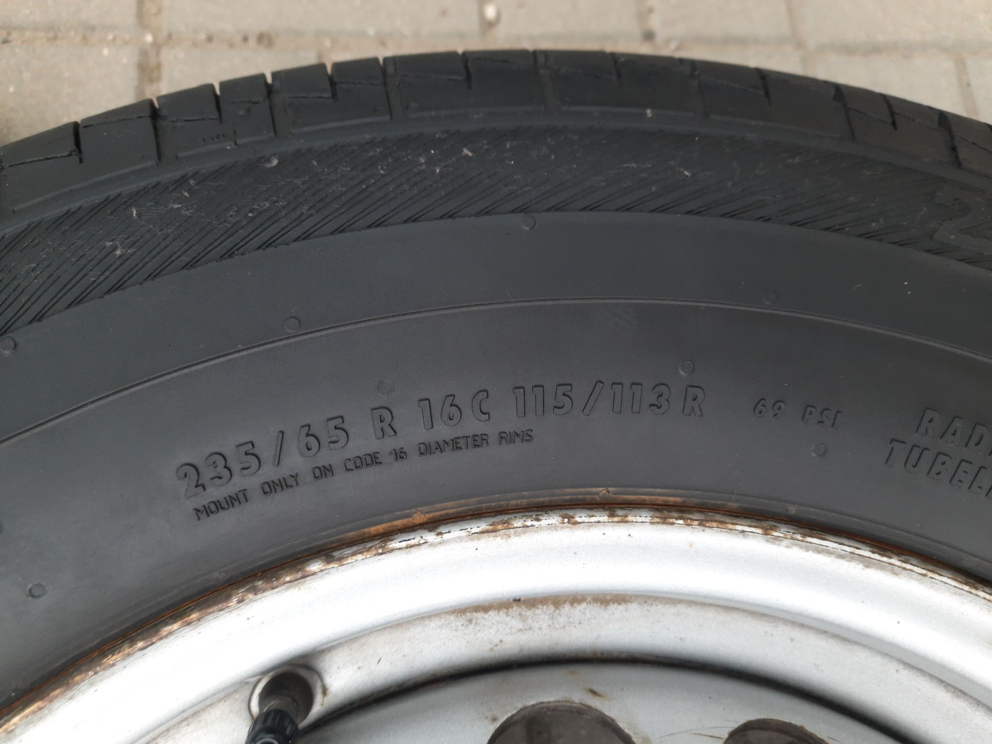 Koła Letnie Crafter Sprinter 235/65r16c