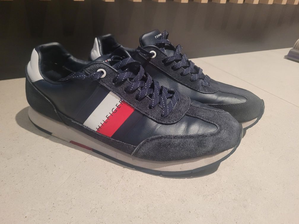 Sneakersy Tommy hilfiger 42 dl wkładki 27.5