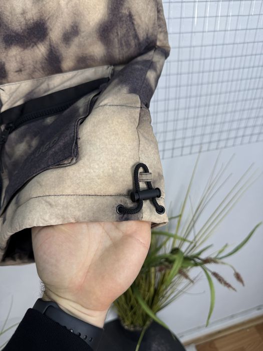 Оригінальна жилетка Hugo Boss