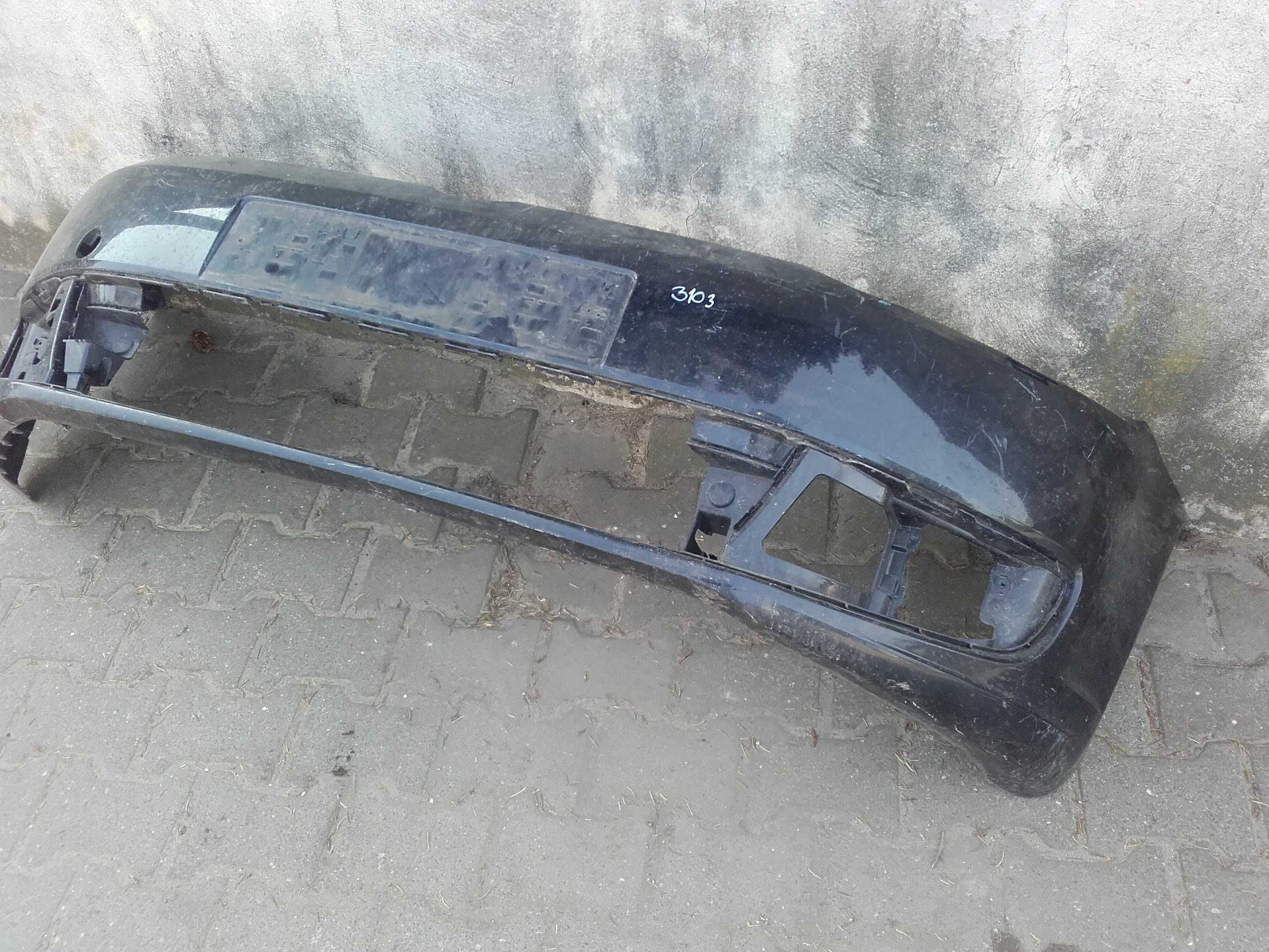 Zderzak przedni VW Touran 010->015 na spryskiwacze nr3103
