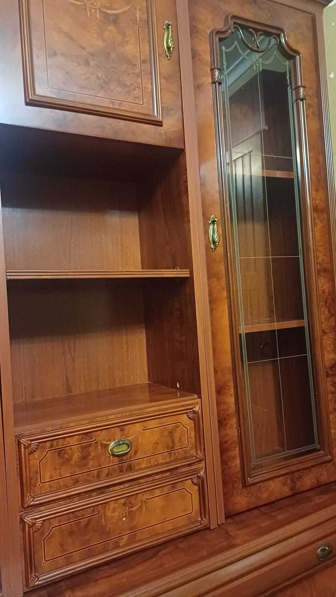 Móvel de Sala/ Louceiro