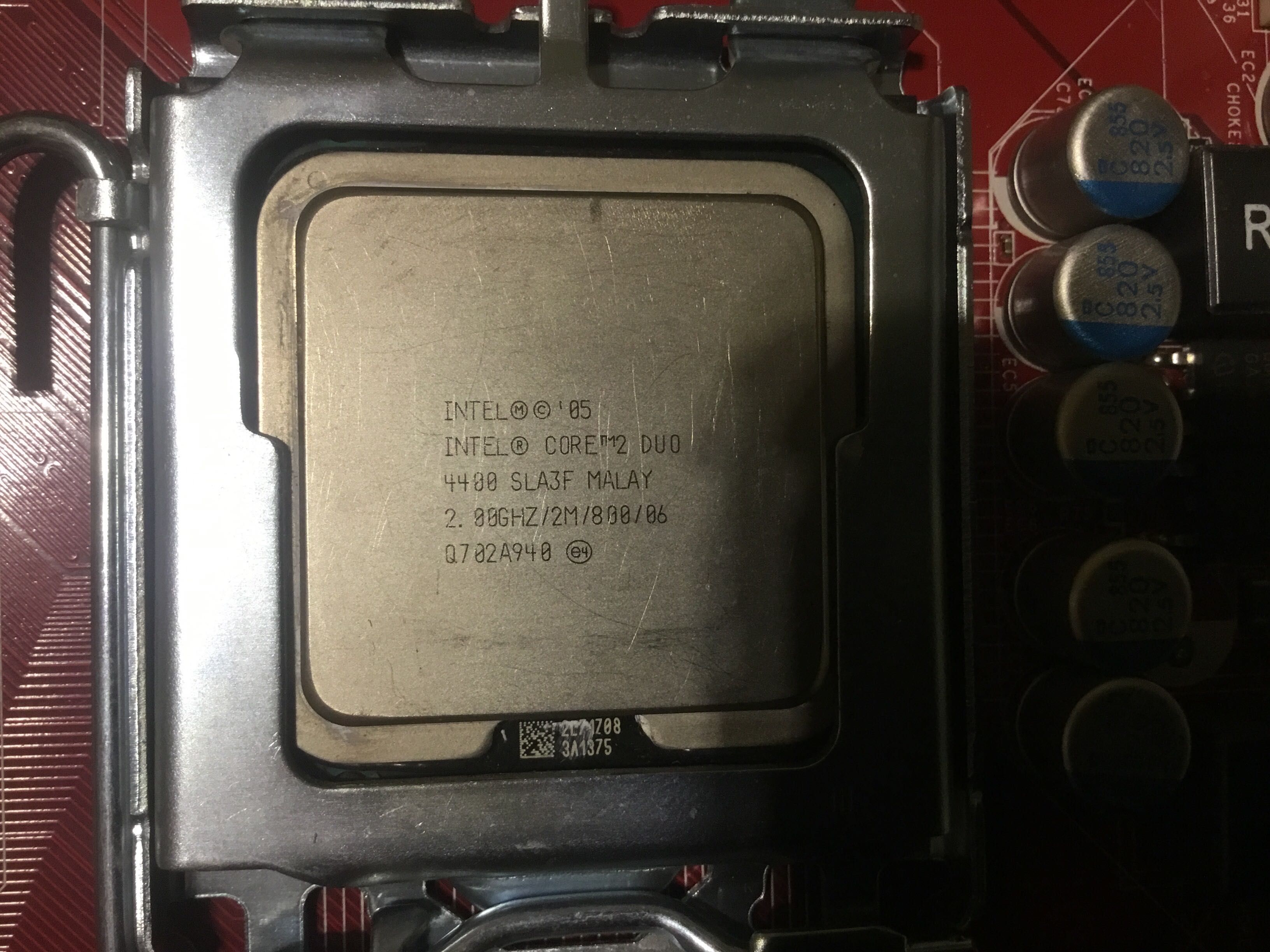 Процессоры socket 775: Pentium4 531, Сore2 Duo 4400; Т7500 (ноутбучн.)