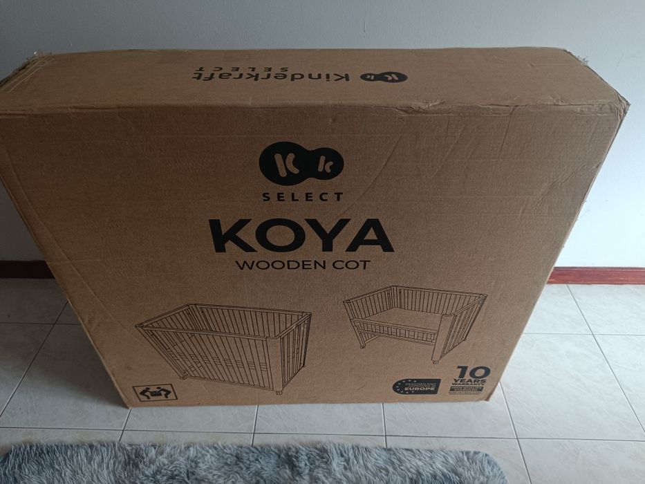 Um berço de madeira