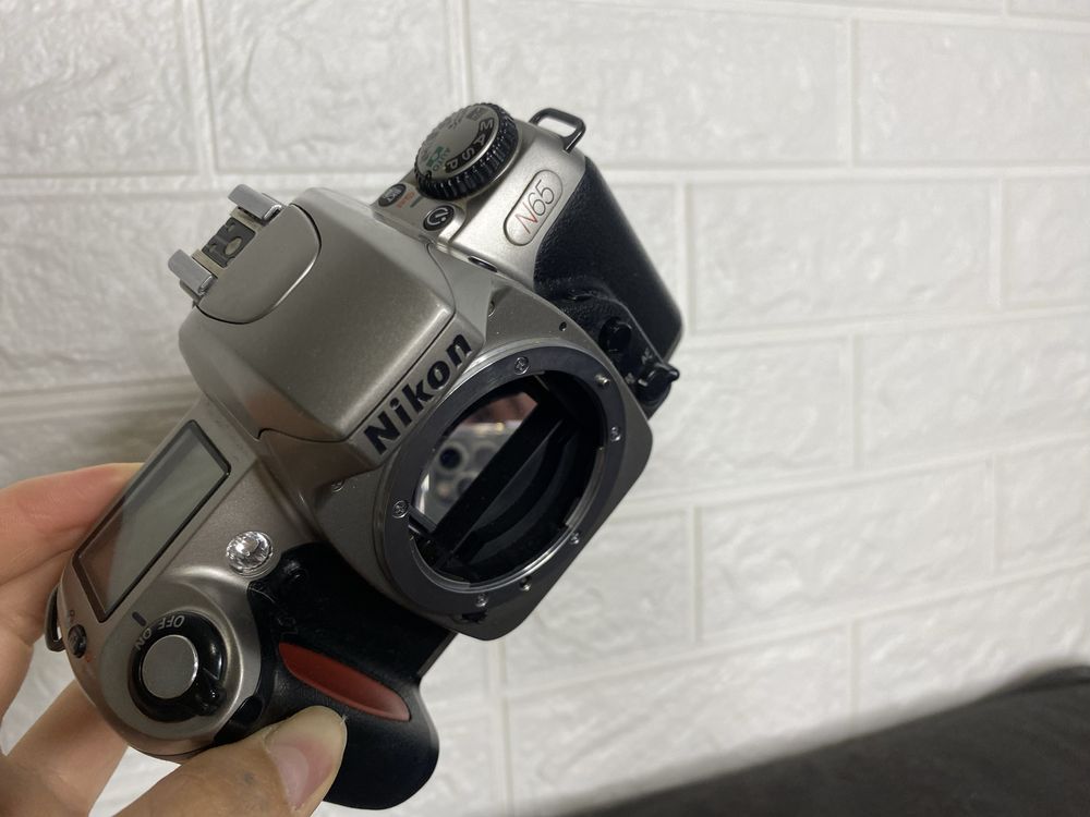 Nikon F65/N65 | Tokina 35-135 mm f/ 4-4.5 RMC