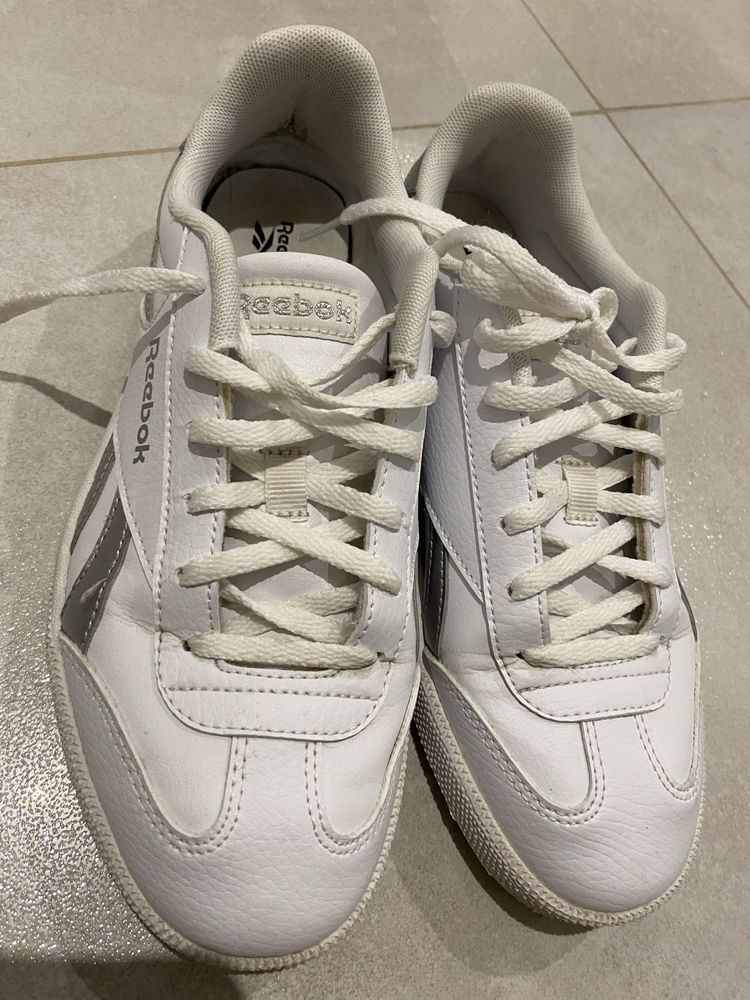 Trampki biale reebok r 38
