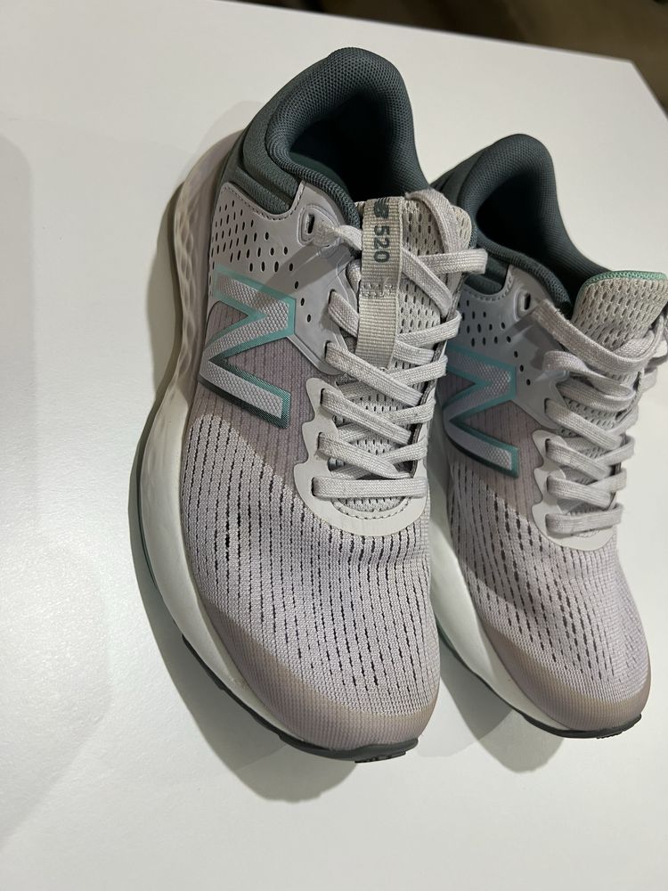 Продам кросівки New Balance