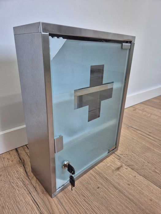 Szafka medyczna z zamkiem metalowa na ścianę 40x30 cm apteczka wisząca
