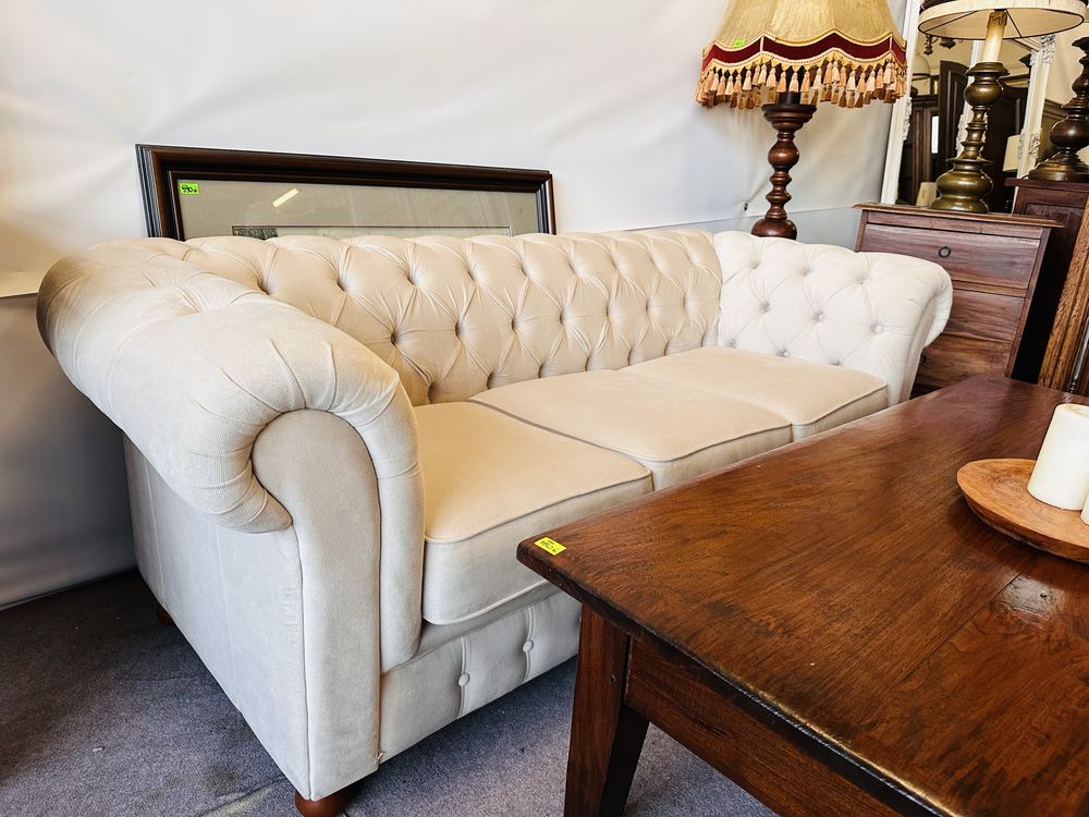 Ekskluzywna i elegancka 3 os. kanapa chesterfield JAK NOWY :)