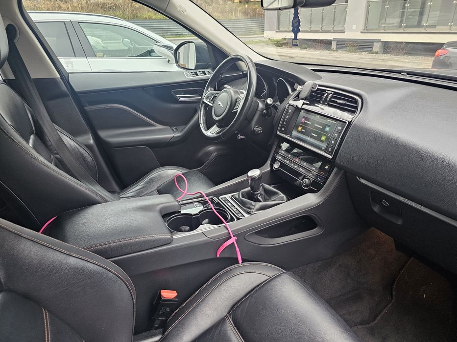 Sprzedam lub zamienie jaguar F pace 2017r zamiana