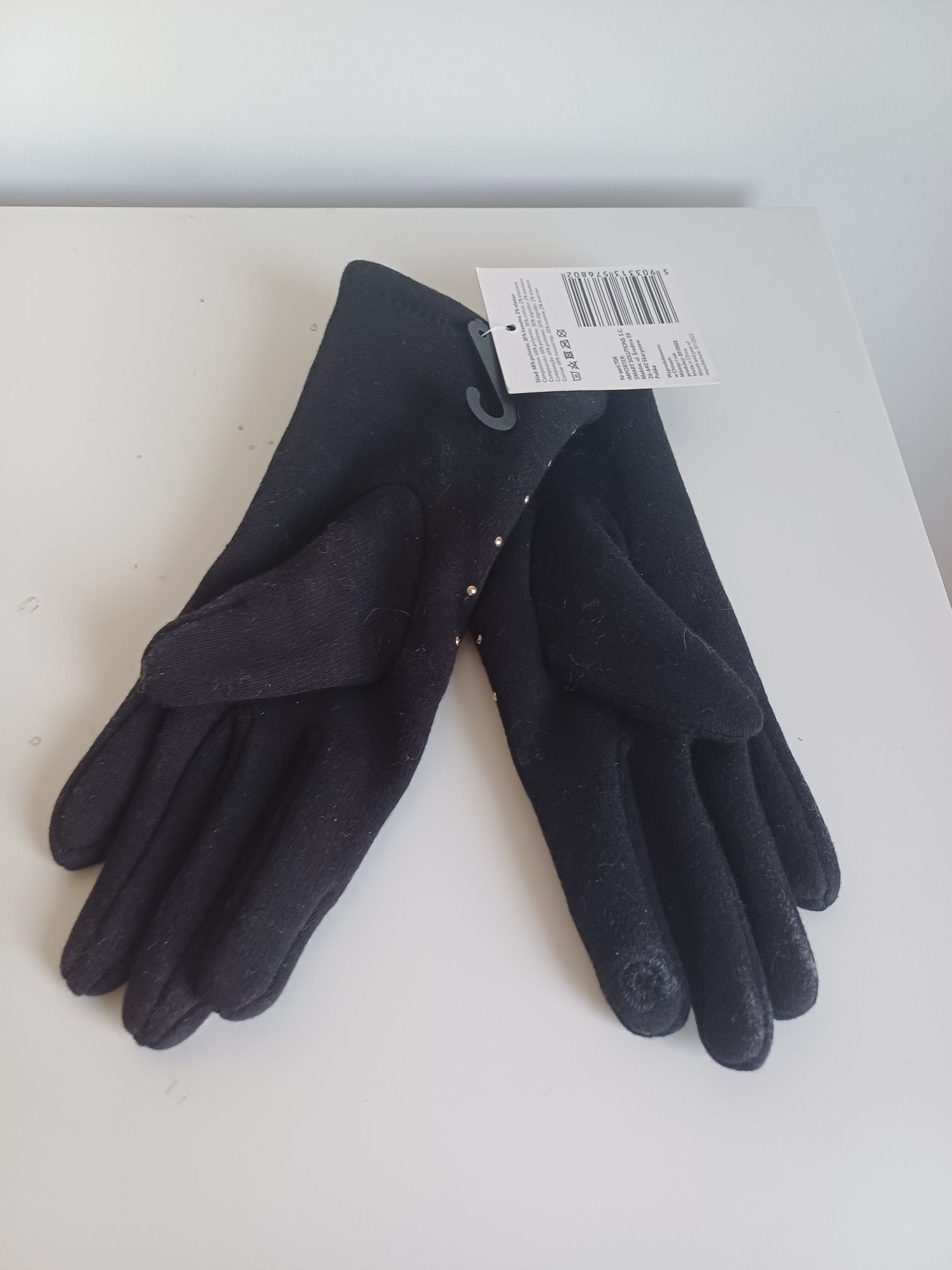 Nowe czarne rękawiczki ze zdobieniami rozmiar 7