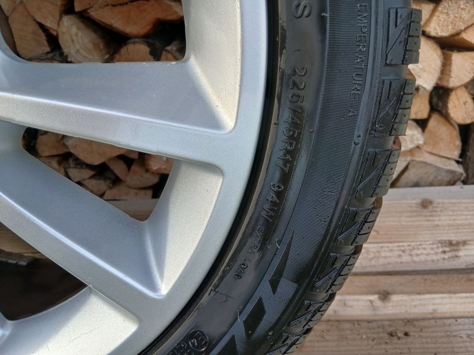 Диски литі R17 Opel Zafira B