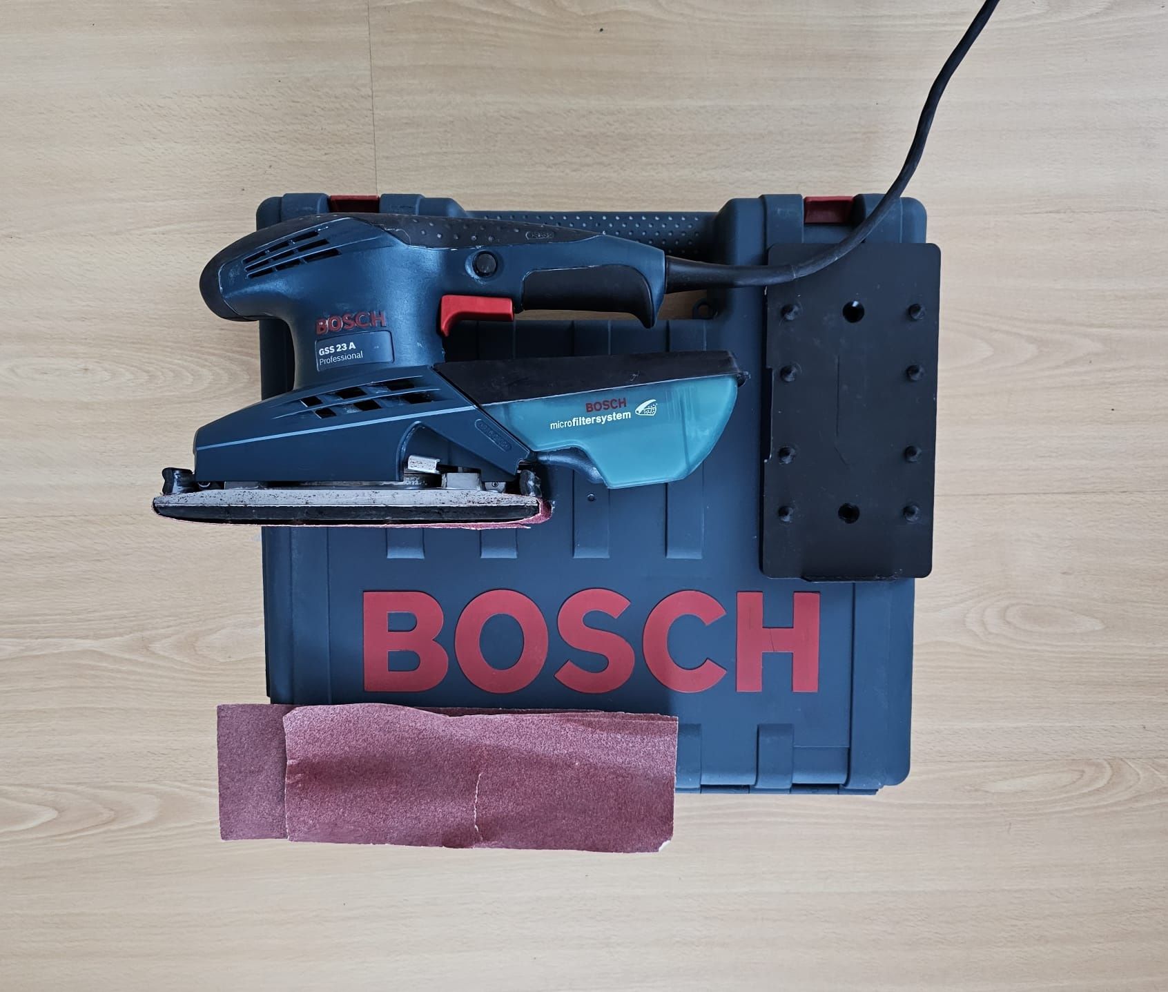 BOSCH GSS 23 A GSS23A PROFESSIONAL Szlifierka Oscylacyjna Walizka
