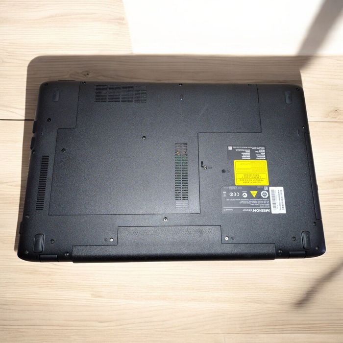 Ноутбук Medion E7416 17,3"