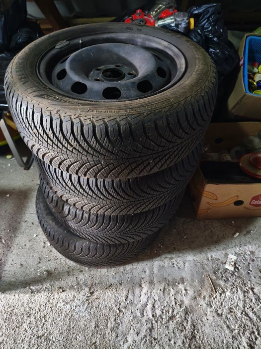 Koła z oponami seat 185/60r14 5x100 good year całoroczne