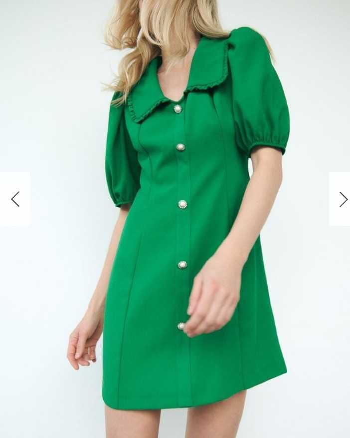 Zielona sukienka kołnierzyk reserved