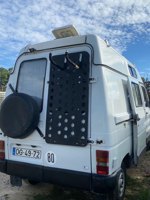 Renault Traffic 2.1 Turbo Diesel- 4lugares-autocaravana