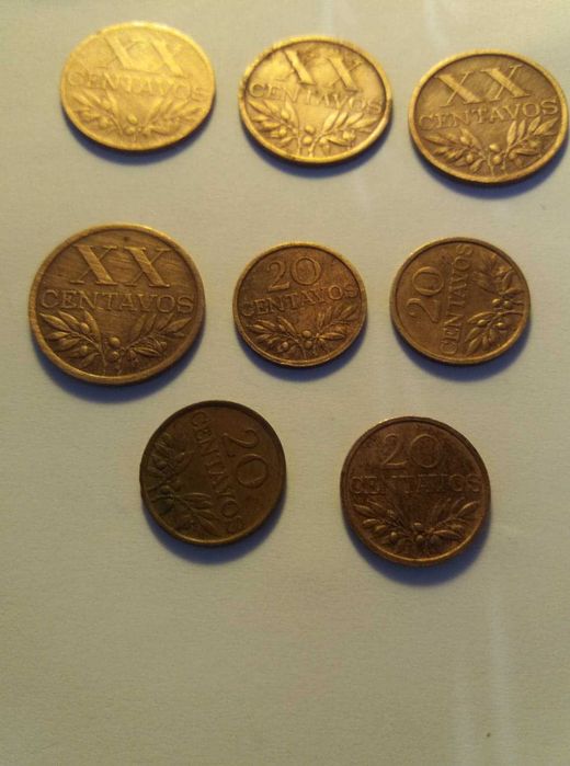 Moedas Portuguesas de 1$00 - 2$50 - 50, 20 e 10 Centavos - Impecáveis