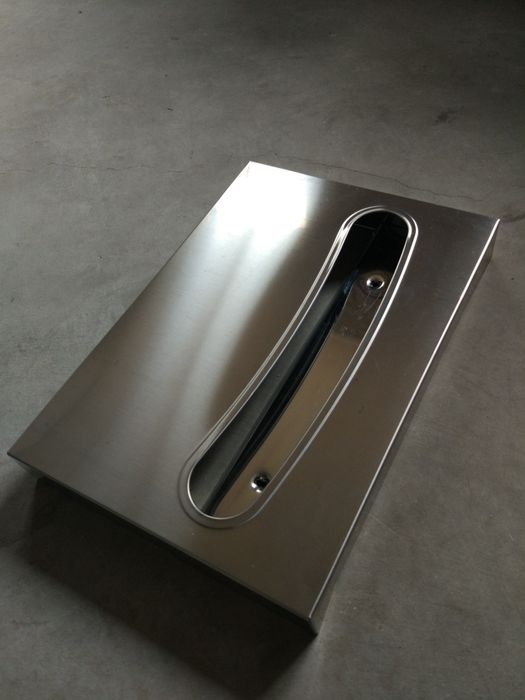 Диспенсер одноразових сидінь на унітаз