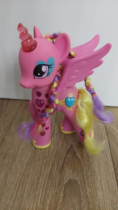Interaktywna mówiąca Księżniczka Cadance My Little Pony