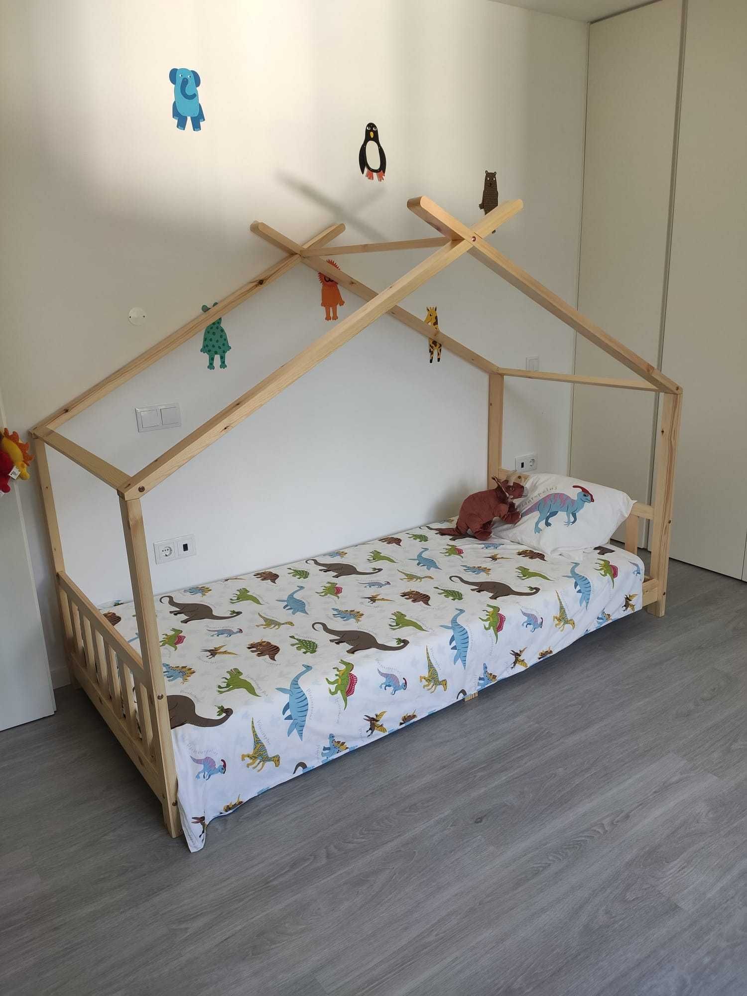 Cama Infantil de Madeira (Montessori)