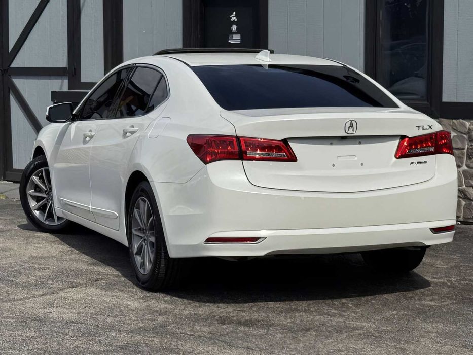 Acura TLX      2018