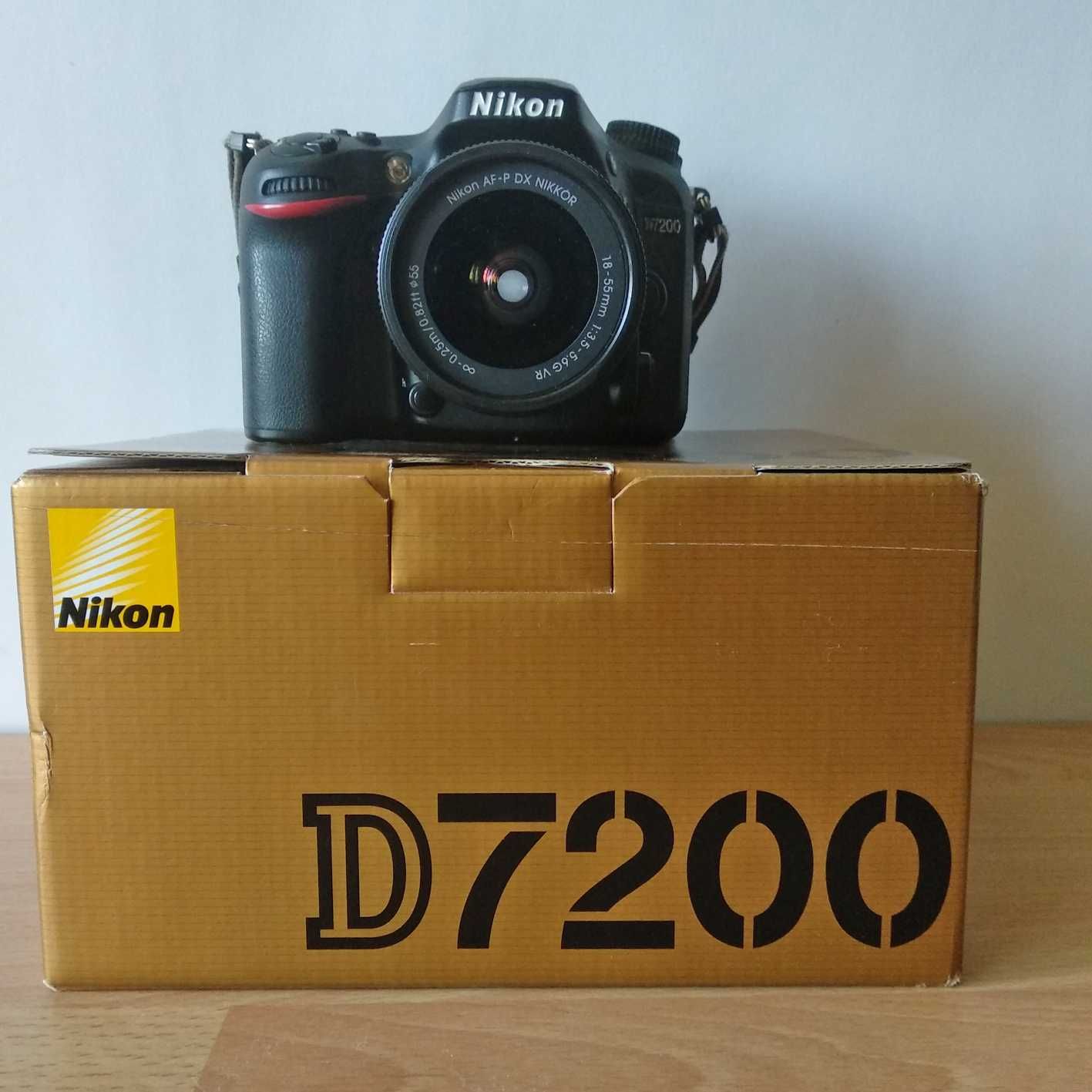 Nikon D 7200 z osprzętem.