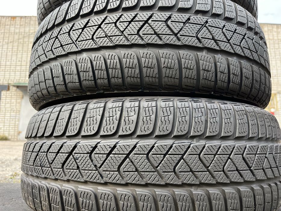 Шини 225/55 R18 Pirelli Sotozero 3 резина бу зима