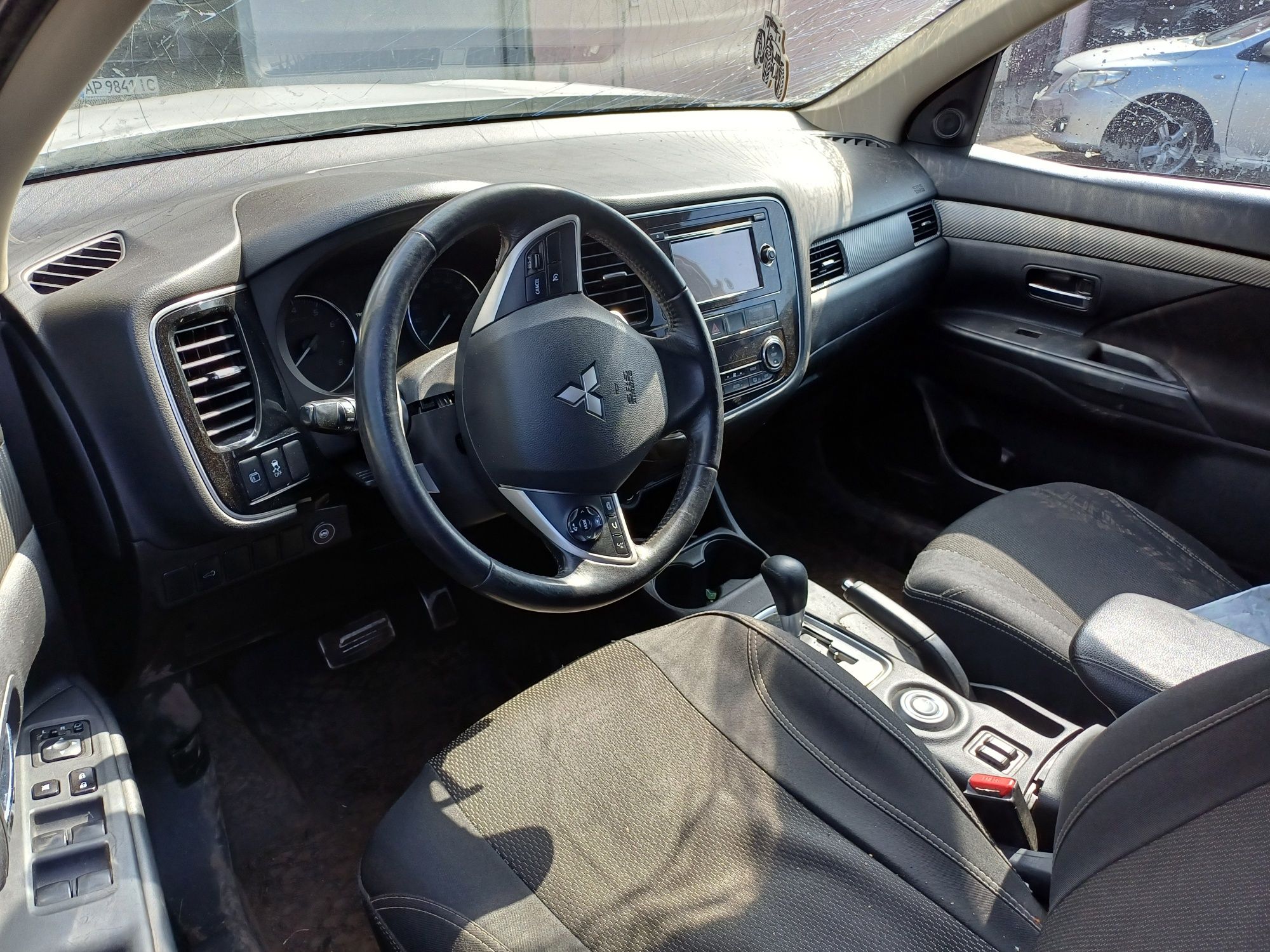 Mitsubishi Outlander 3 2.4 четверть/ляда/салон/дверь/разборка