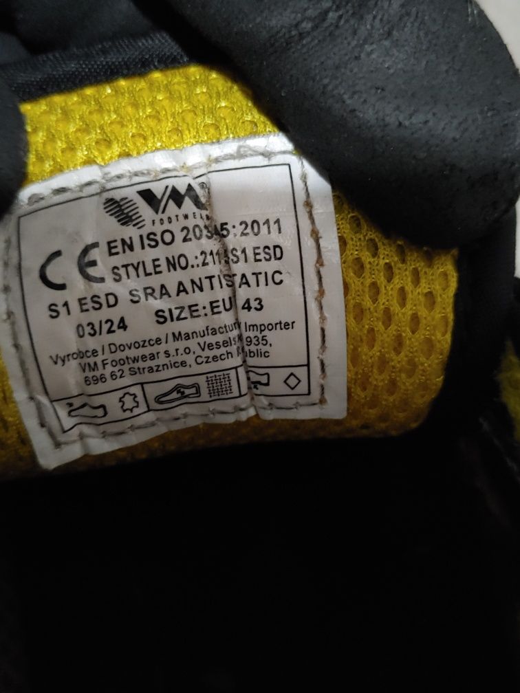 Sprzedam buty robocze 43 używane