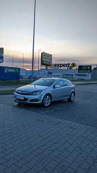 Opel Astra H GTC