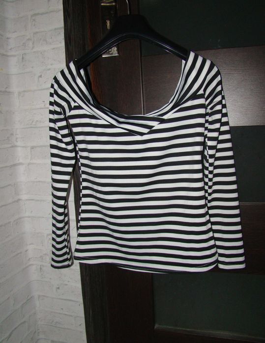 Elegancka bluzka damska odkryte ramiona roz 36