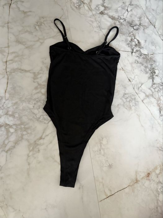 Czarne body na ramiączkach XS bodycon sexy